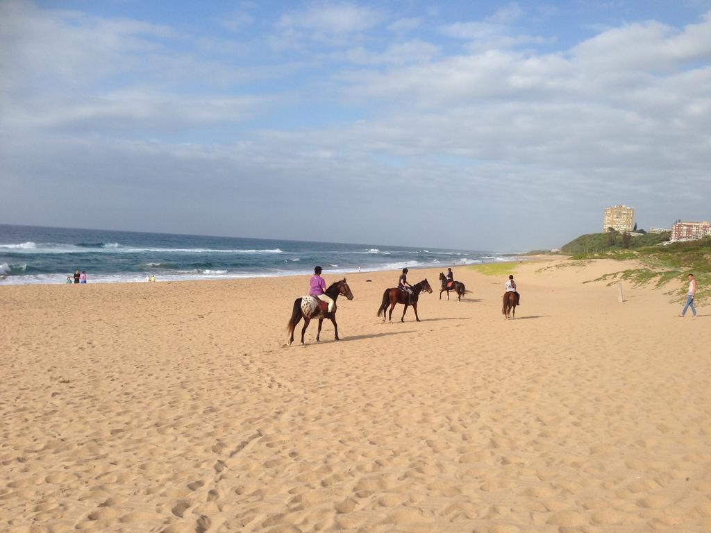 Seaview Apartment Amanzimtoti Dış mekan fotoğraf